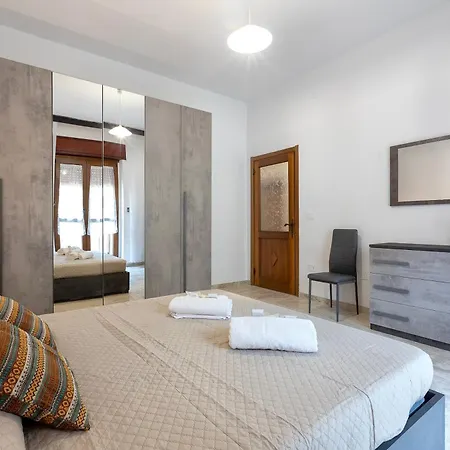 Sandlight - Vicino Alle Spiagge, 6 Posti Letto Apartment