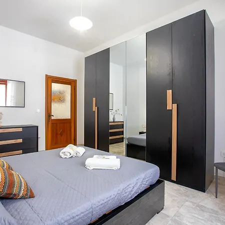 Vicino Alle Spiagge 6 Posti Letto Apartman